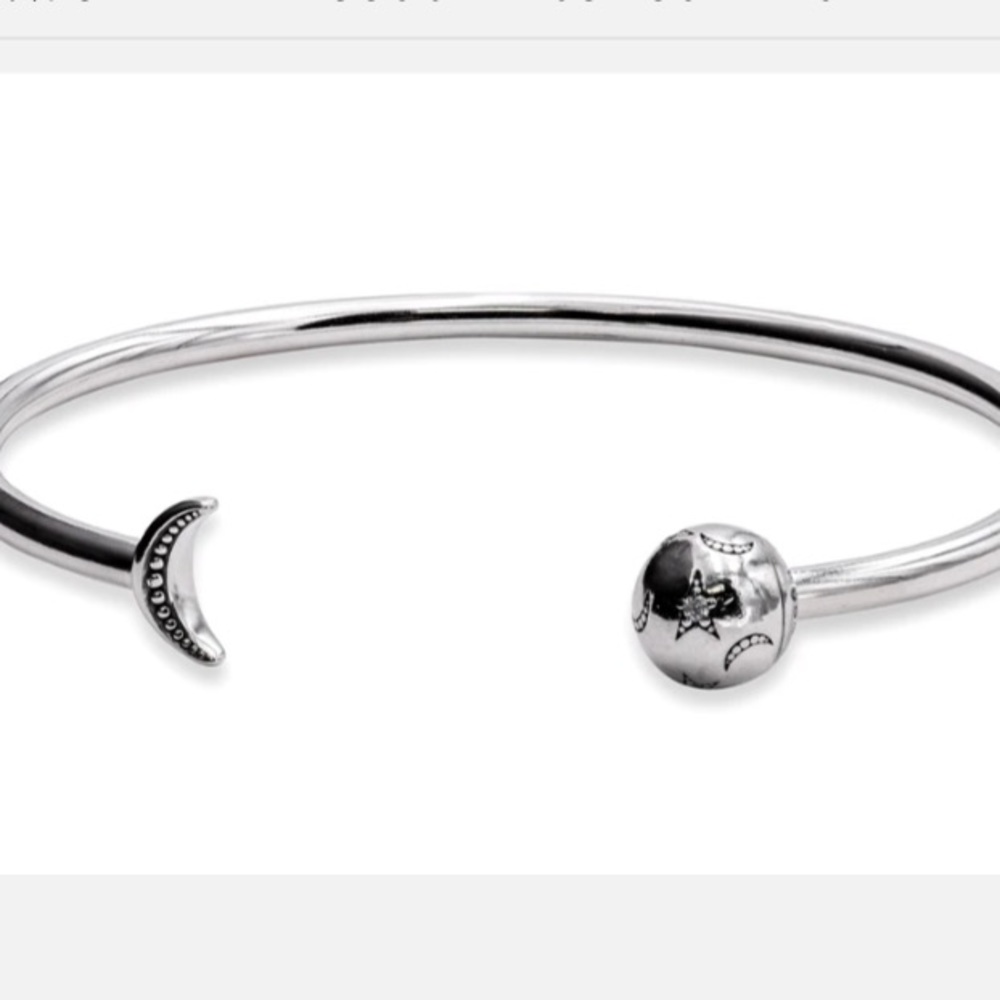 Pandora Moments Moon & Stars Open Bangle